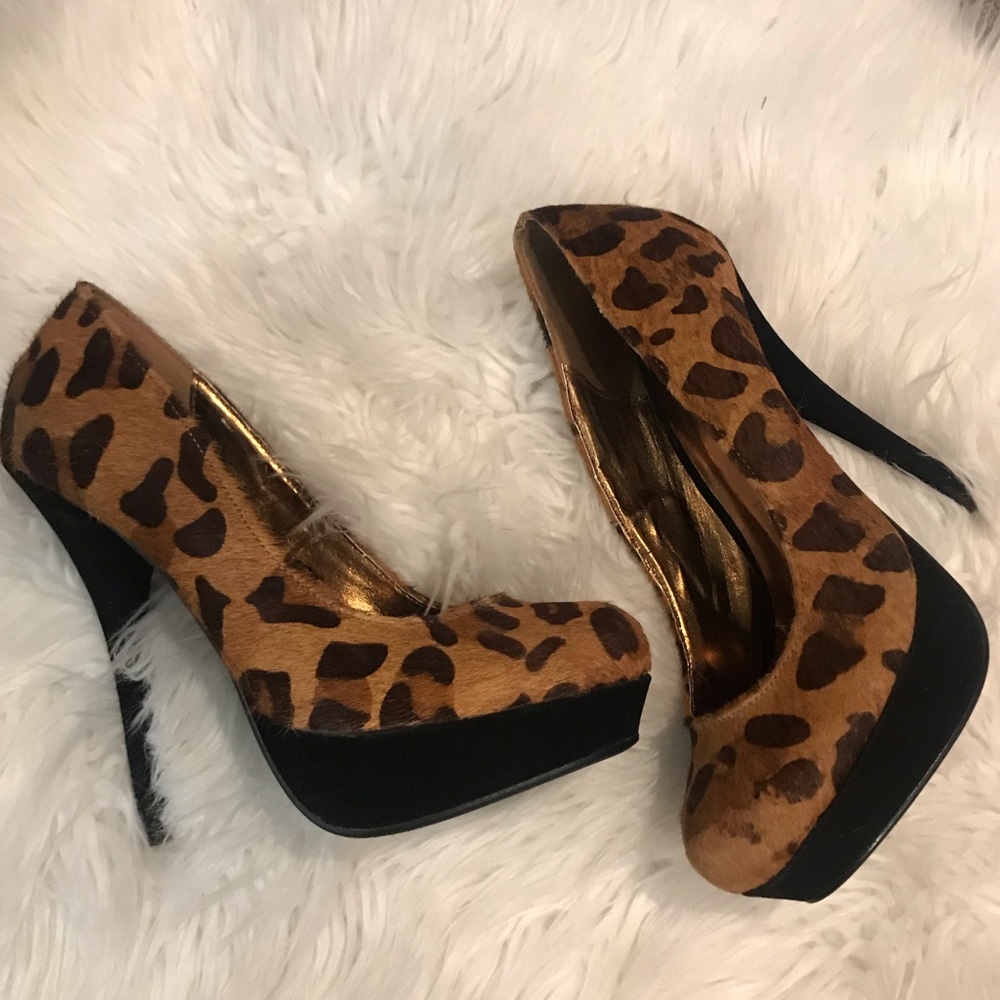 Leopard heels